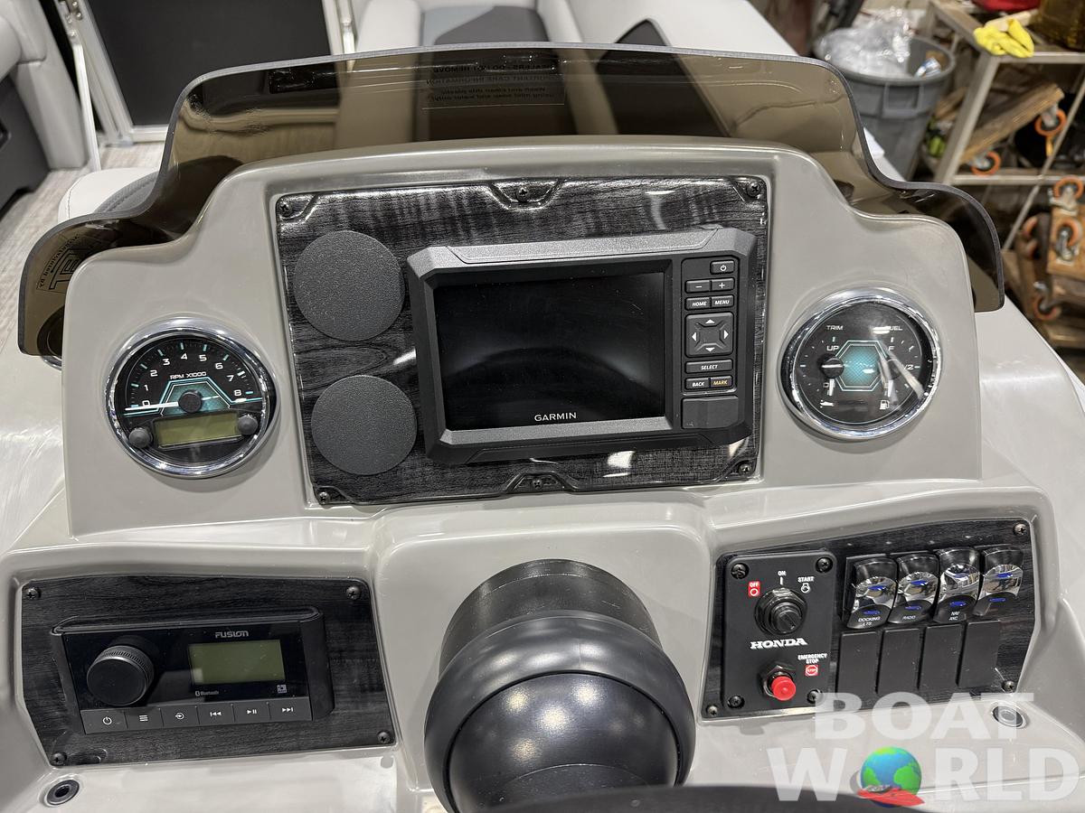 2026 Tahoe Pontoons Sport 1980 Cruise Rear Bench (CRB)