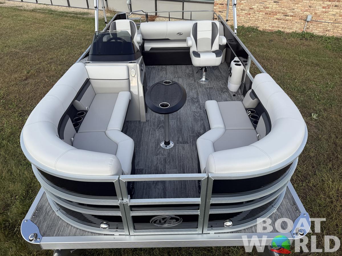 2026 Montego Bay 8522 Swingback Deluxe Pontoon