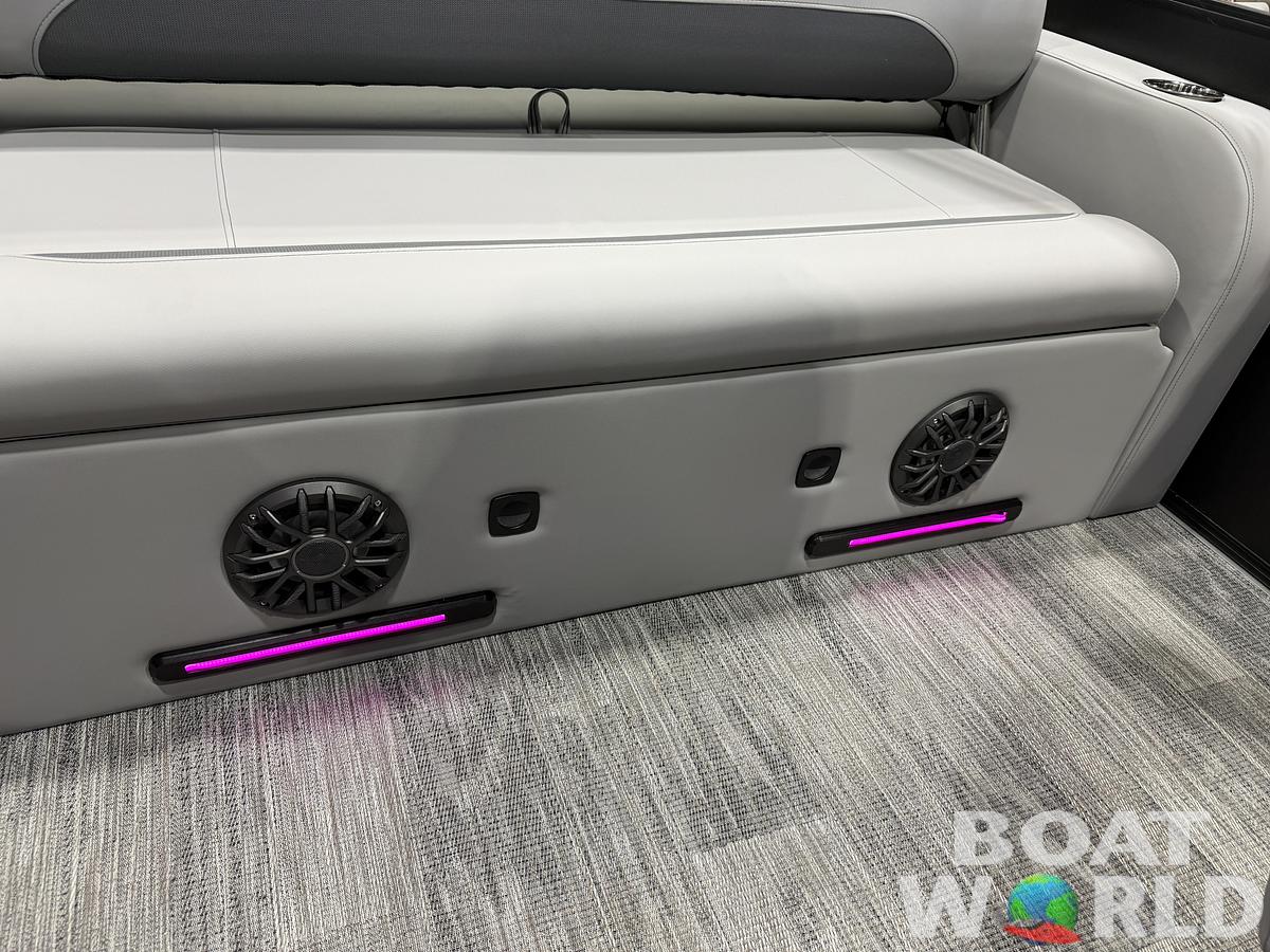2027 Bentley Legacy 220 Swingback Pontoon $44995