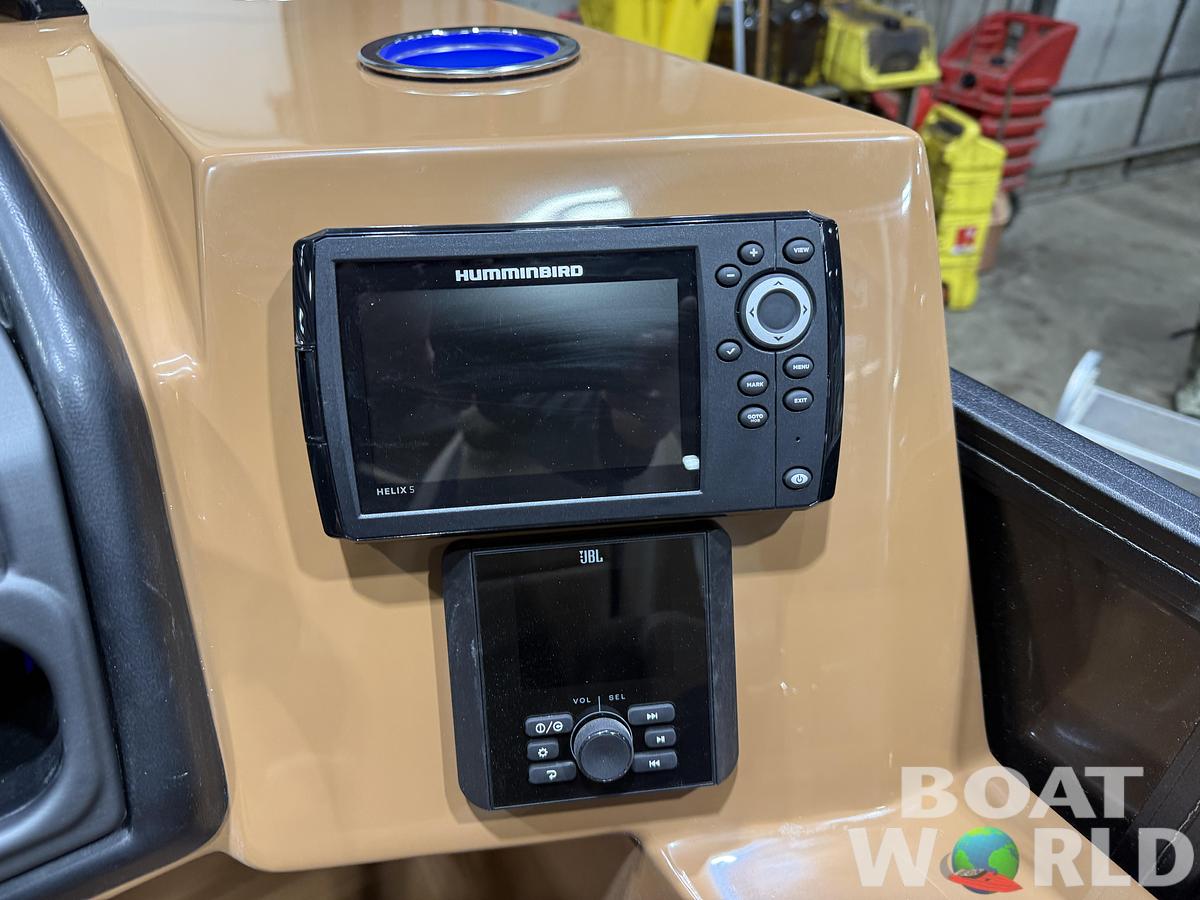 2026 Bentley Pontoons Legacy 200 Navigator Quad Lounge $39995