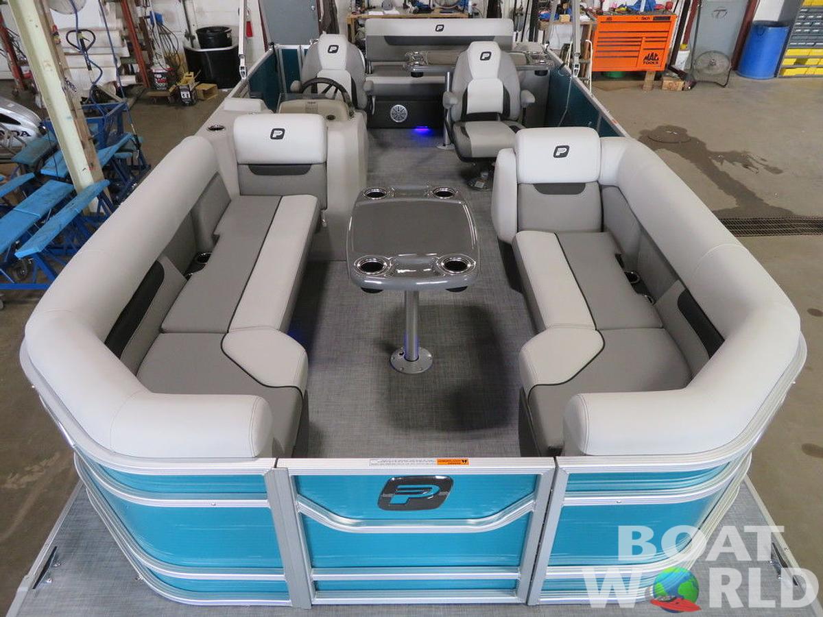 2025 Princecraft Vectra 23 RL SS Swingback Pontoon & Mercury 4-Stroke EFI