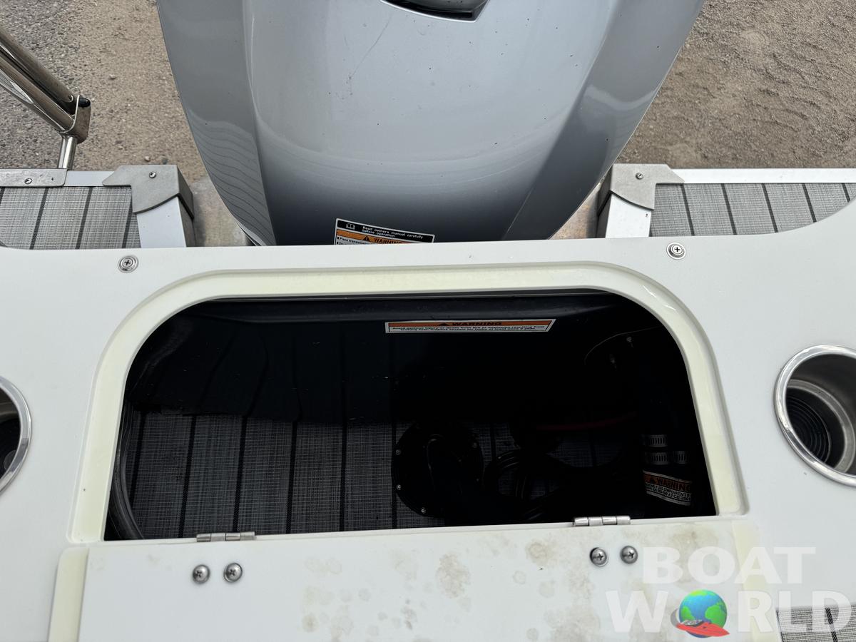 Used 2019 Tahoe Cascade 2385 RJ Pontoon