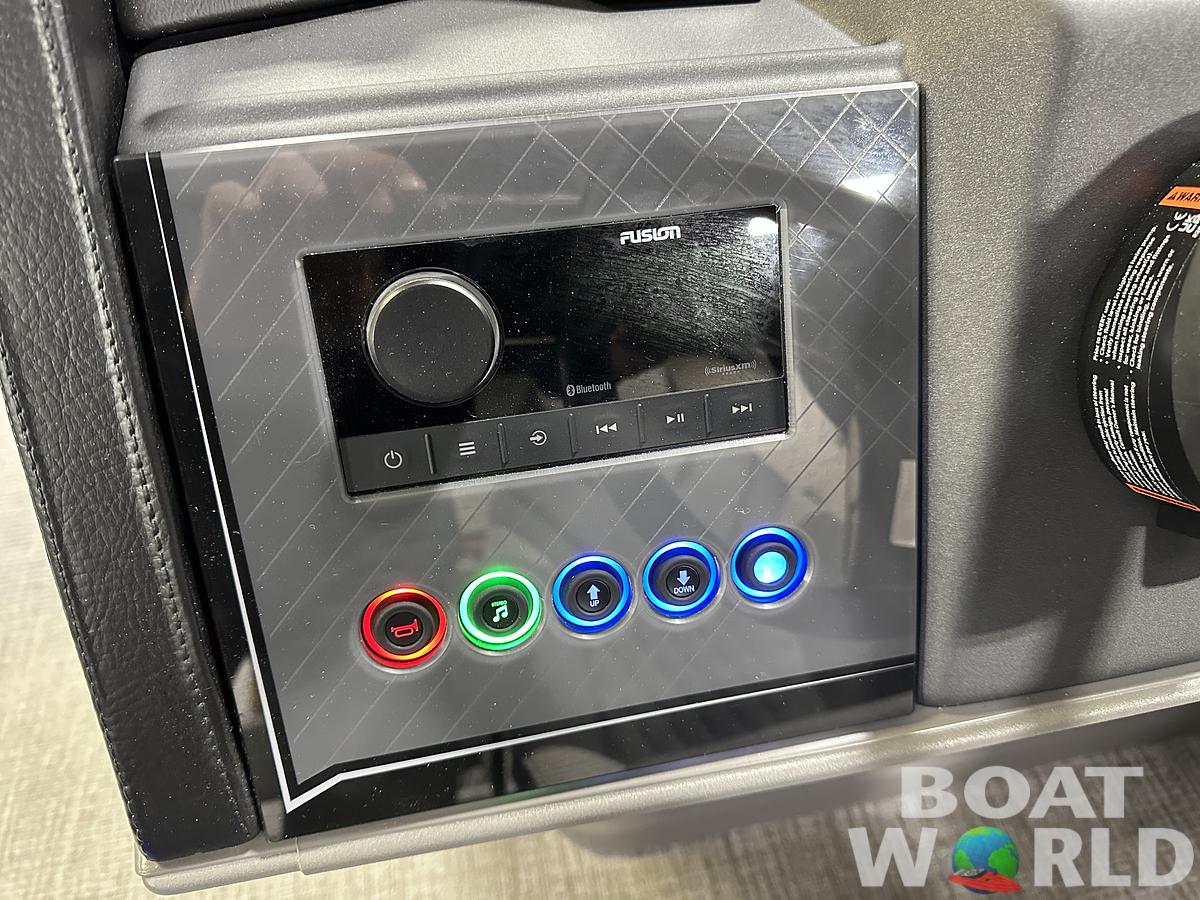 2025 Tahoe Pontoons Cascade 2385 Cruise Rear Bench (CRB) & Honda 4-Stroke EFI