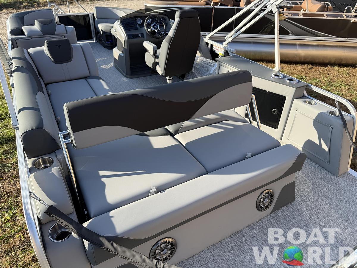 2026 Tahoe Pontoons LTZ 2385 (CRB) Cruise Rear Bench Tritoon 