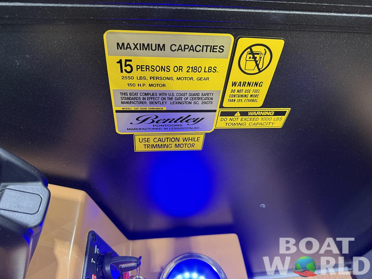 2026 Bentley Legacy 220 QSB Swingback $43995