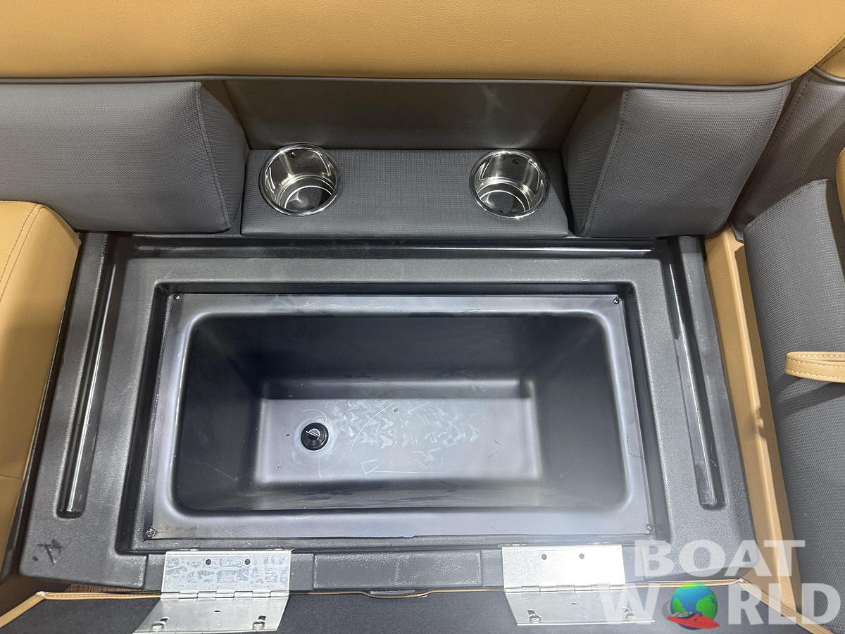 2026 Bentley Legacy 220 Navigator Quad Lounge Pontoon $36995