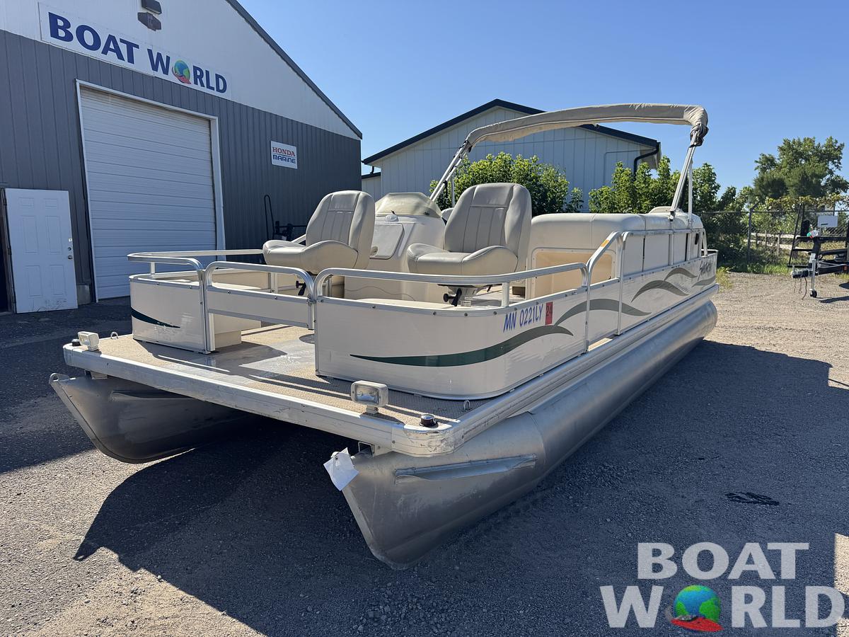 Used 2004 Sweetwater 2222 DF Pontoon