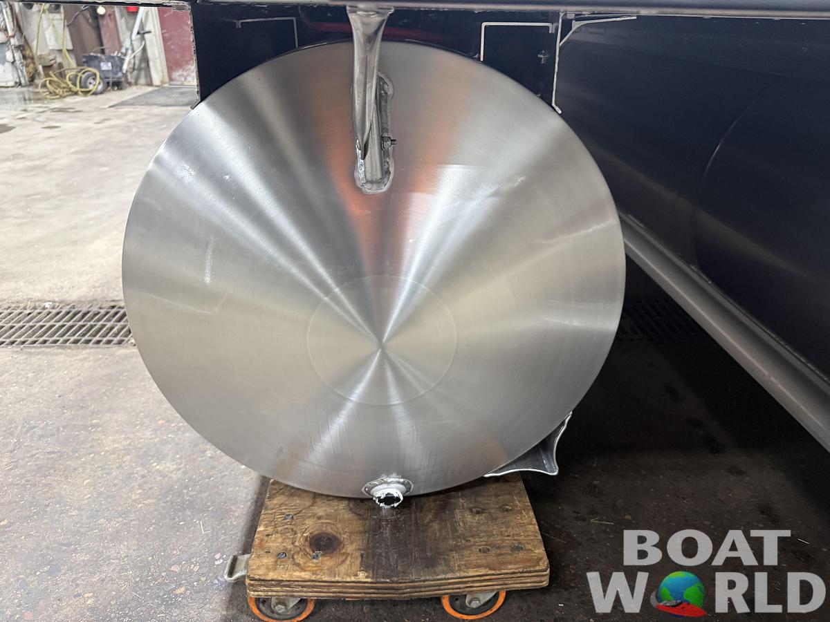 2026 Tahoe Pontoons Cascade 2385 Swingback (VRB) Tritoon 