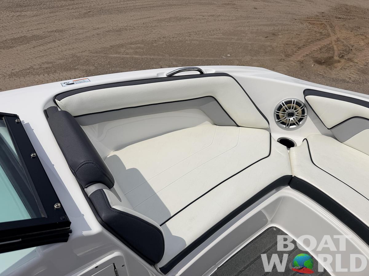 Used 2016 Yamaha AR192 Jet Boat 210HP Supercharged 1.8L & Single Axle Trailer -$29,995