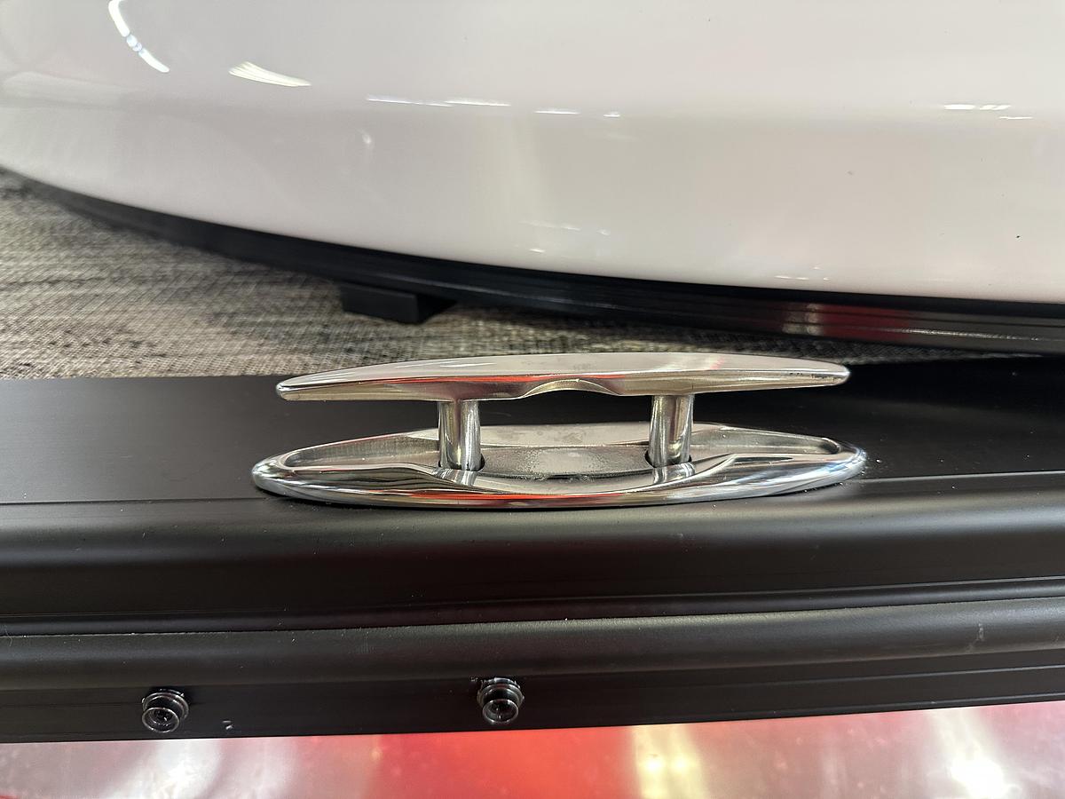 2025 Tahoe Pontoons Grand Tahoe 2585 Quad Lounge Windshield Tritoon & Mercury 400HP V10