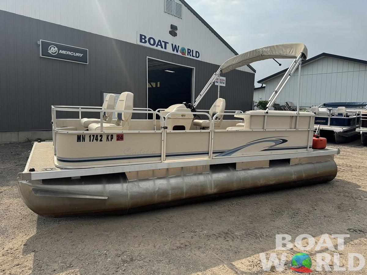 Used 2010 Weeres Cadet Fish 18' & Mercury 4-Stroke