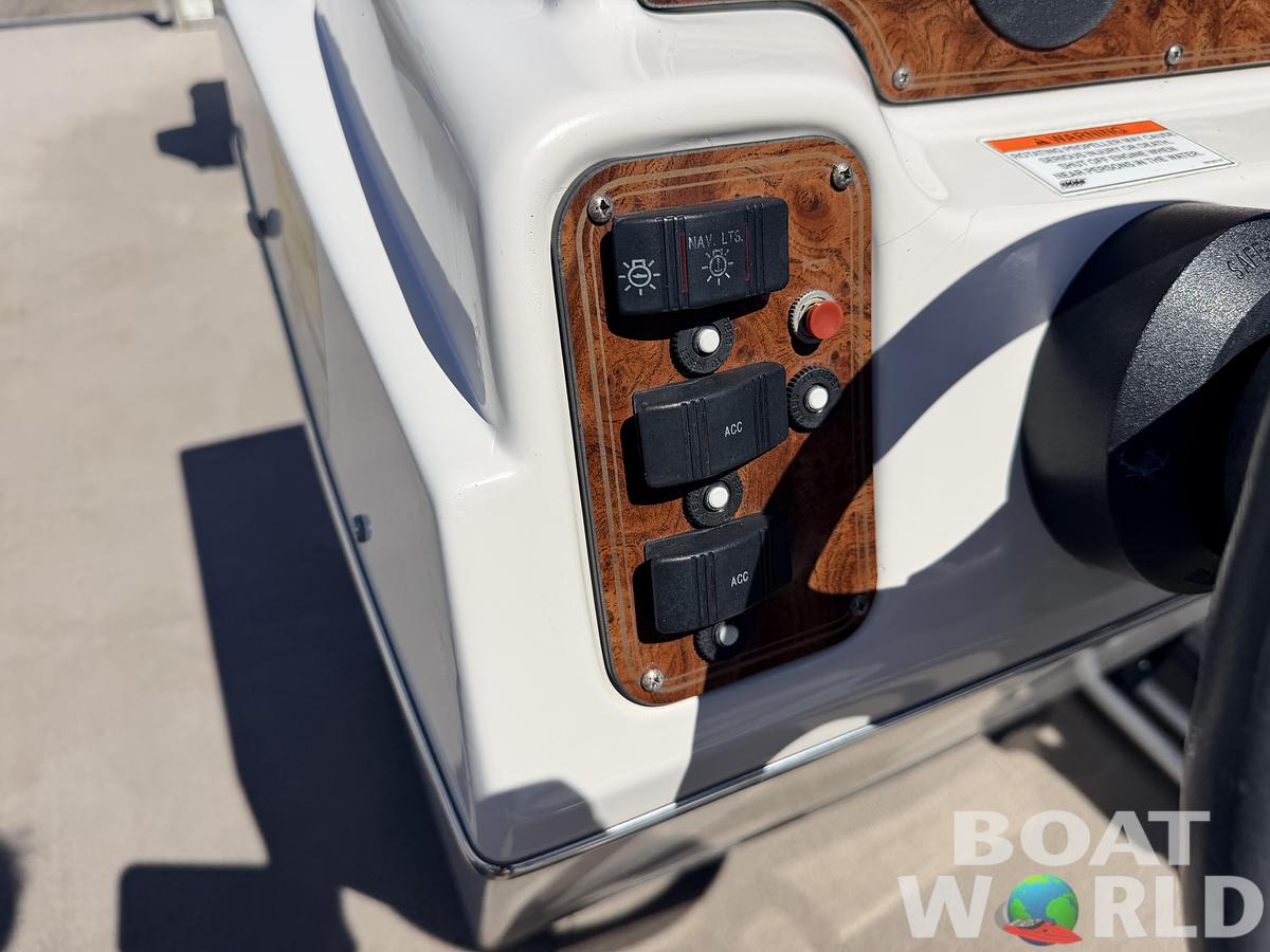 Used 2010 Palm Beach 2023 Fishmaster & 60HP Mercury 4Stroke -$12,995