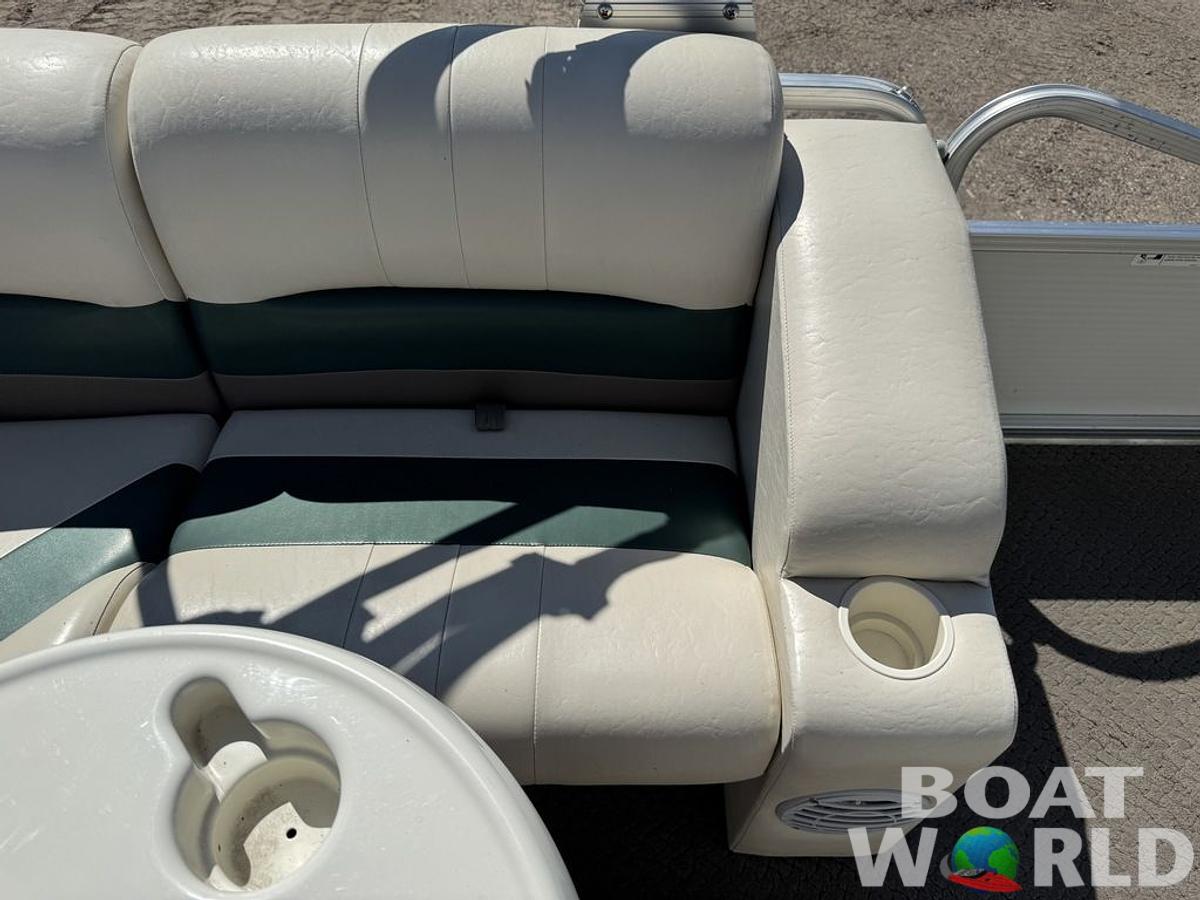 Used 2005 Lowe SunCruiser Trinidad 204