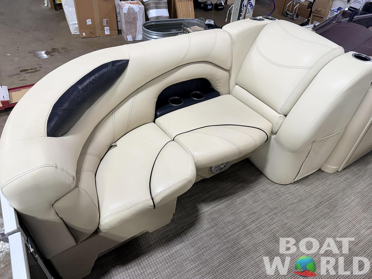 Used 2019 Sylvan MIrage 820 LZ Quad Lounge & 90HP Yamaha -$27,995