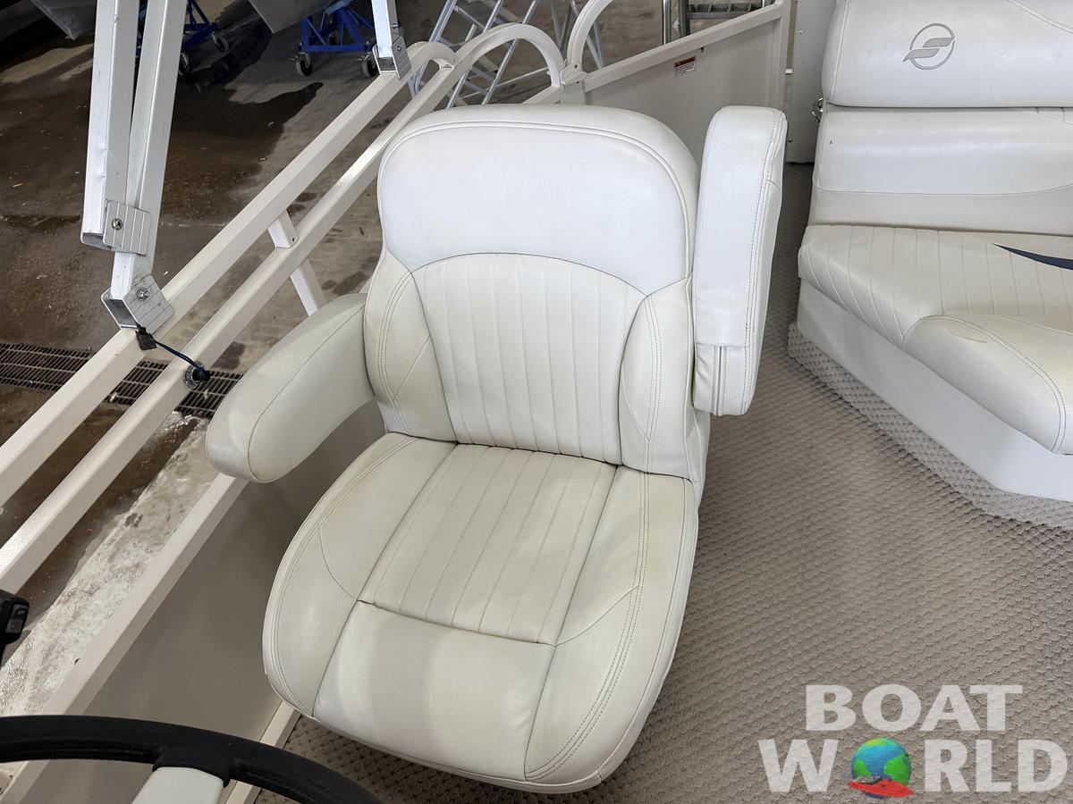 Used 2008 Starcraft 226 Limited & 60HP Mercury 4Stroke -$12,995