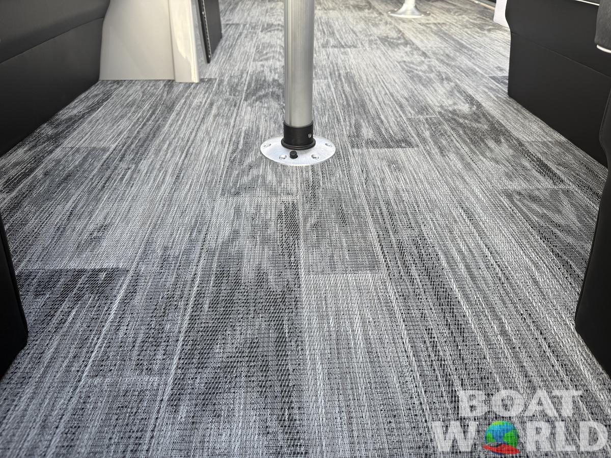 2026 Montego Bay 8522 Swingback Deluxe Pontoon