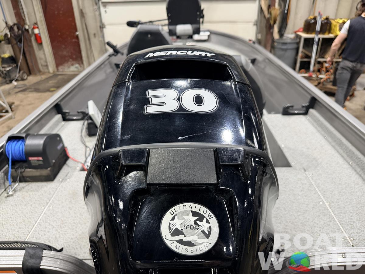 Used 2021 Crestliner 1650 Discovery Aluminum Fishing Boat - $13,995