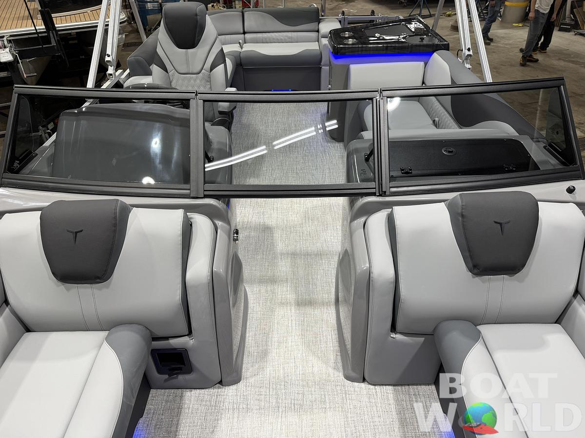 2026 Tahoe Pontoons LTZ 2385 Elite Windshield Tritoon