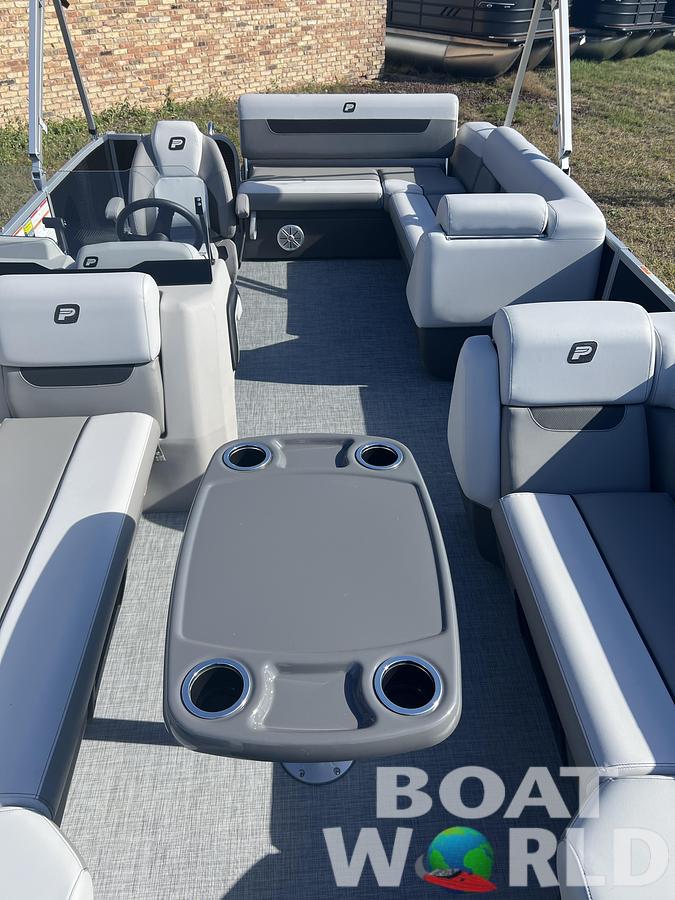 2026 Princecraft Vectra 23 RL Swingback Lounge Pontoon