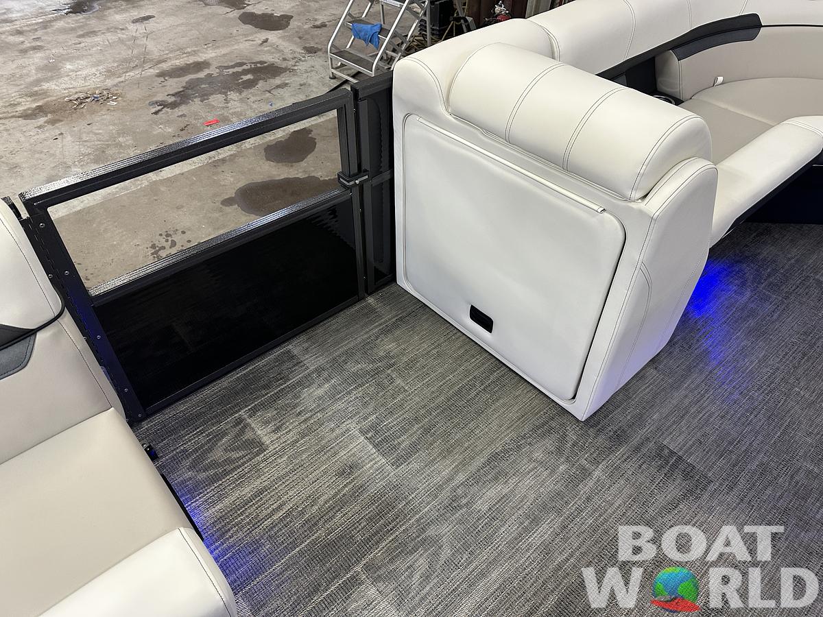 2025 Montego Bay 8522 Fish & Cruise Tritoon & Honda 150HP 4-Stroke EFI