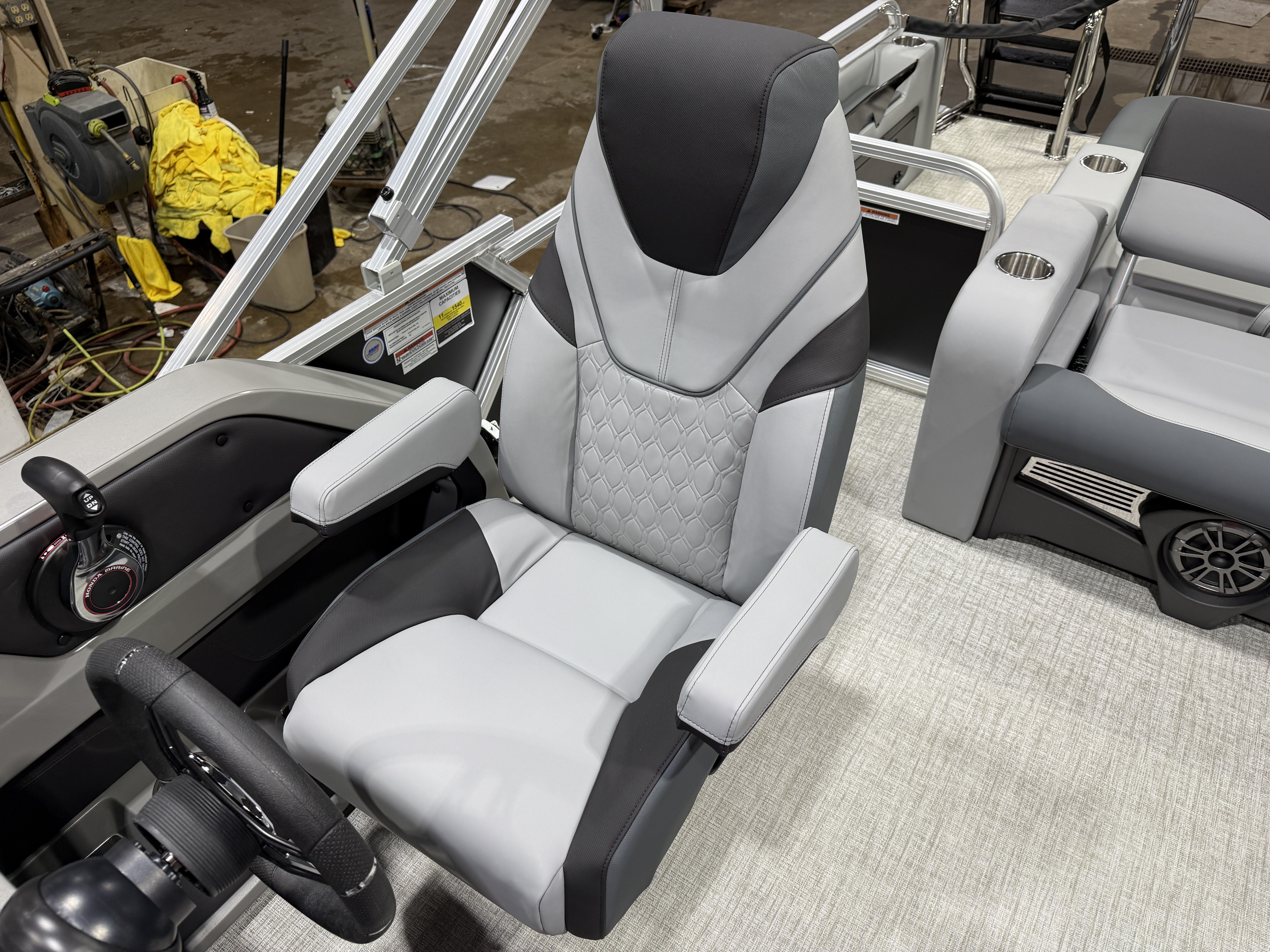 2027 Tahoe LTZ 2385 VRB SE Swingback Pontoon $42995