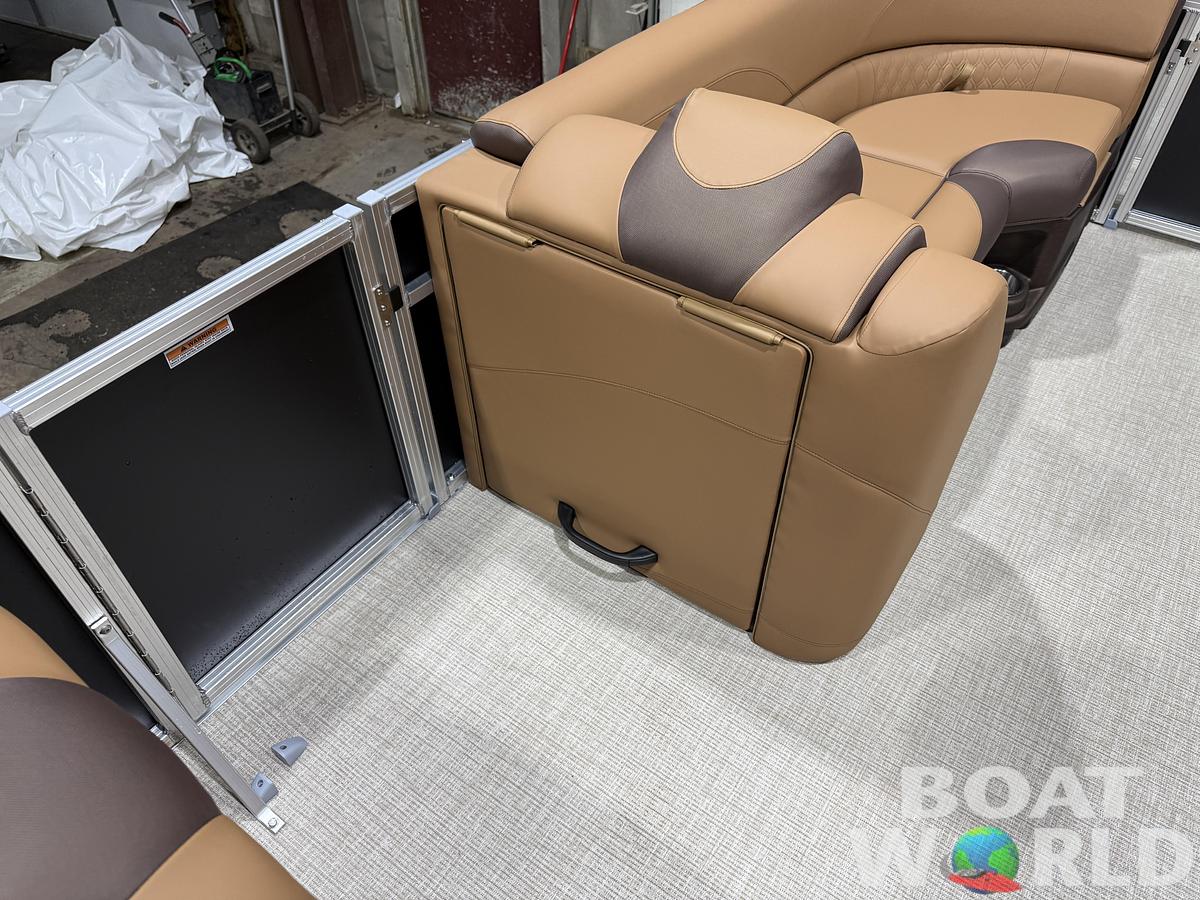 2027 Tahoe LTZ 2385 VRB SE Swingback Pontoon $42995