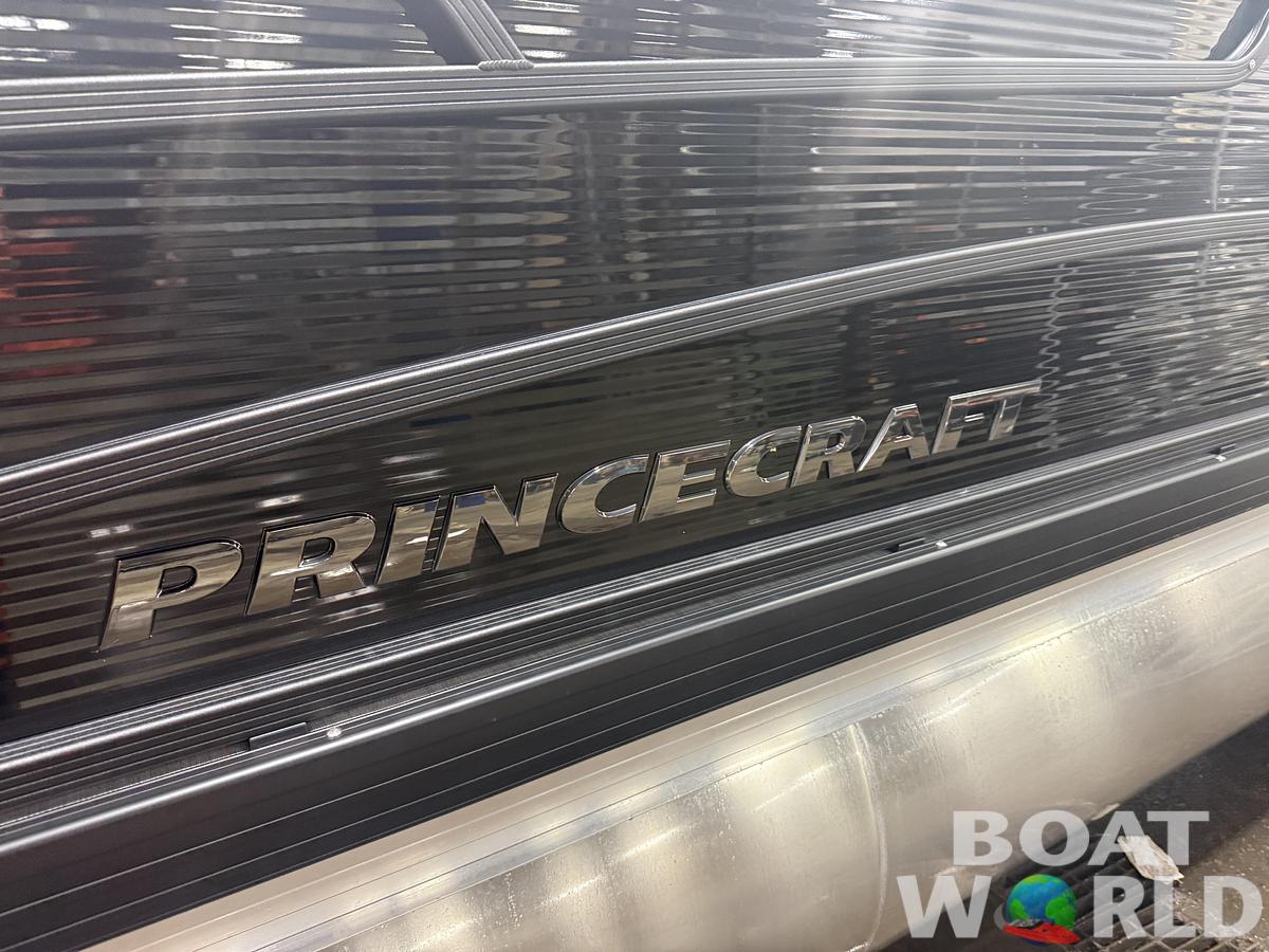 2026 Princecraft Vectra 23 RL Swingback Lounge Pontoon