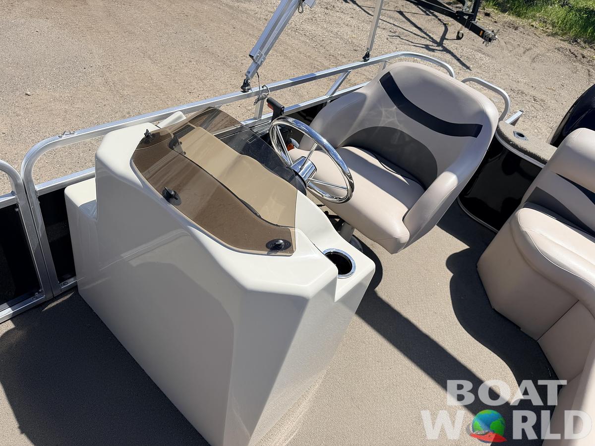 Used 2013 Qwest 7516 Adventure & 40HP Mercury 4Stroke - $16,995