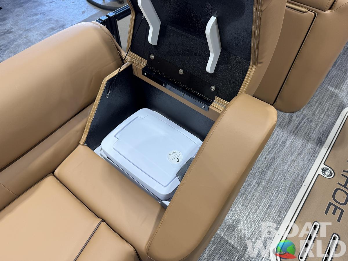 2026 Tahoe Pontoons Cascade 2385 Swingback (VRB) Tritoon 