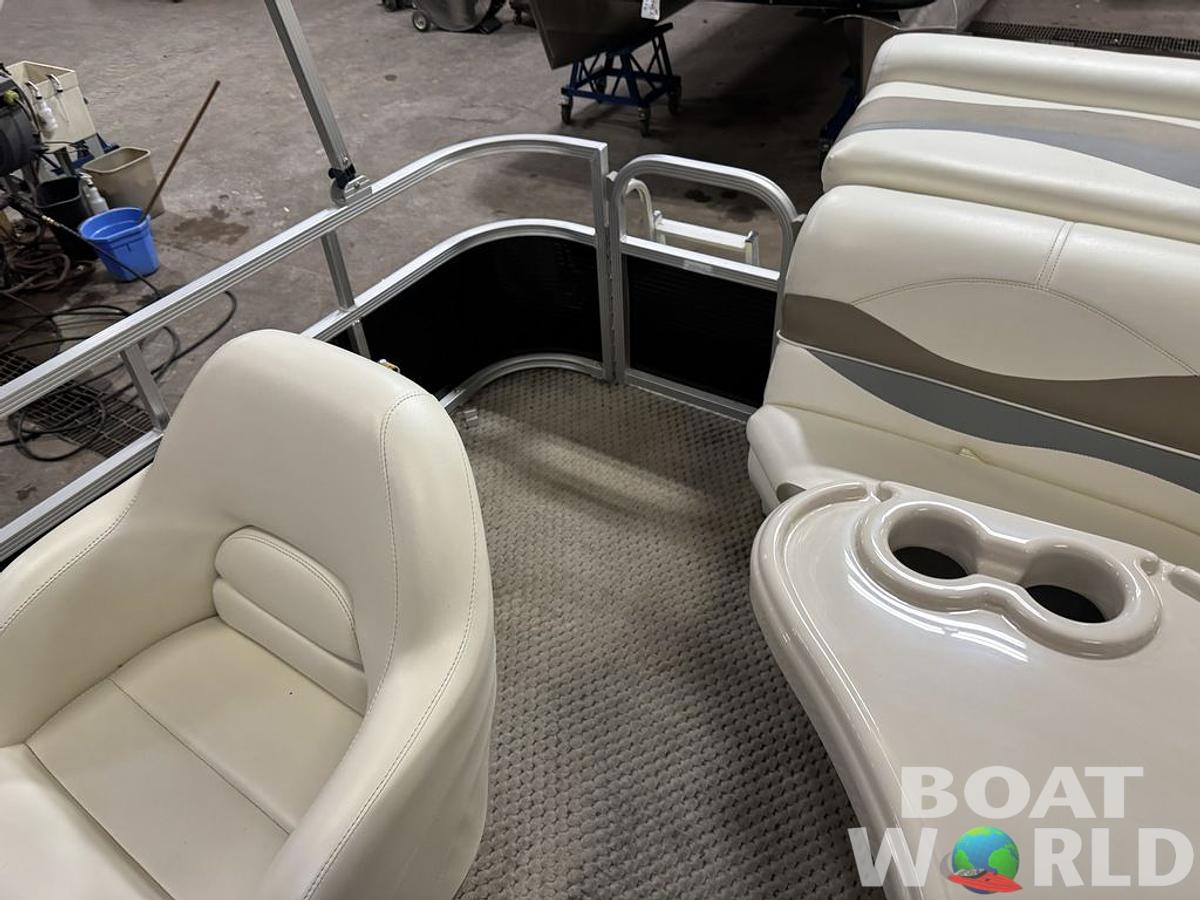 Used 2006 Bennington 2050 GS Pontoon