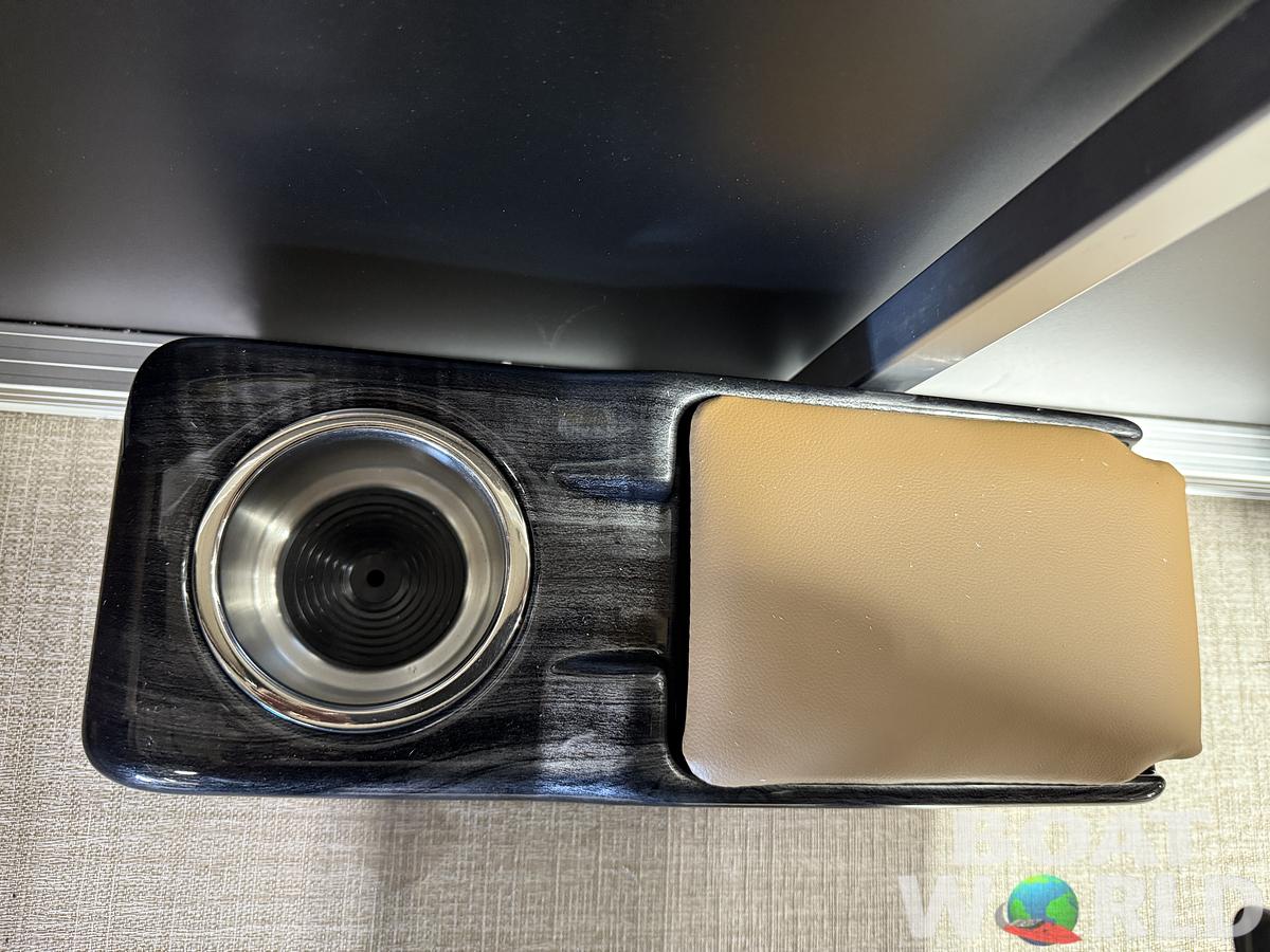 2026 Tahoe Pontoons Sport 2385 Rear Fish & Honda 4-Stroke EFI