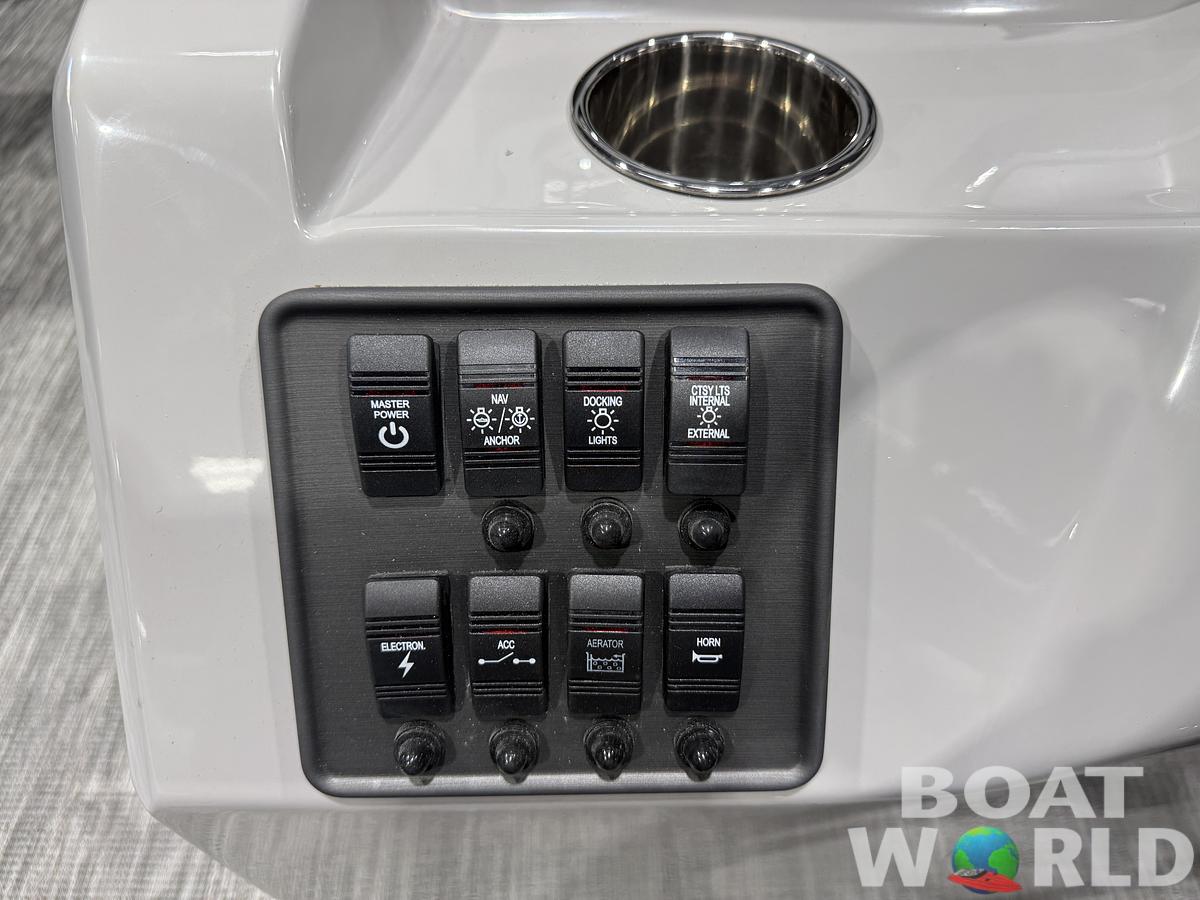 2027 Bentley Pontoons Fish 200 4PT & Honda 4-Stroke EFI