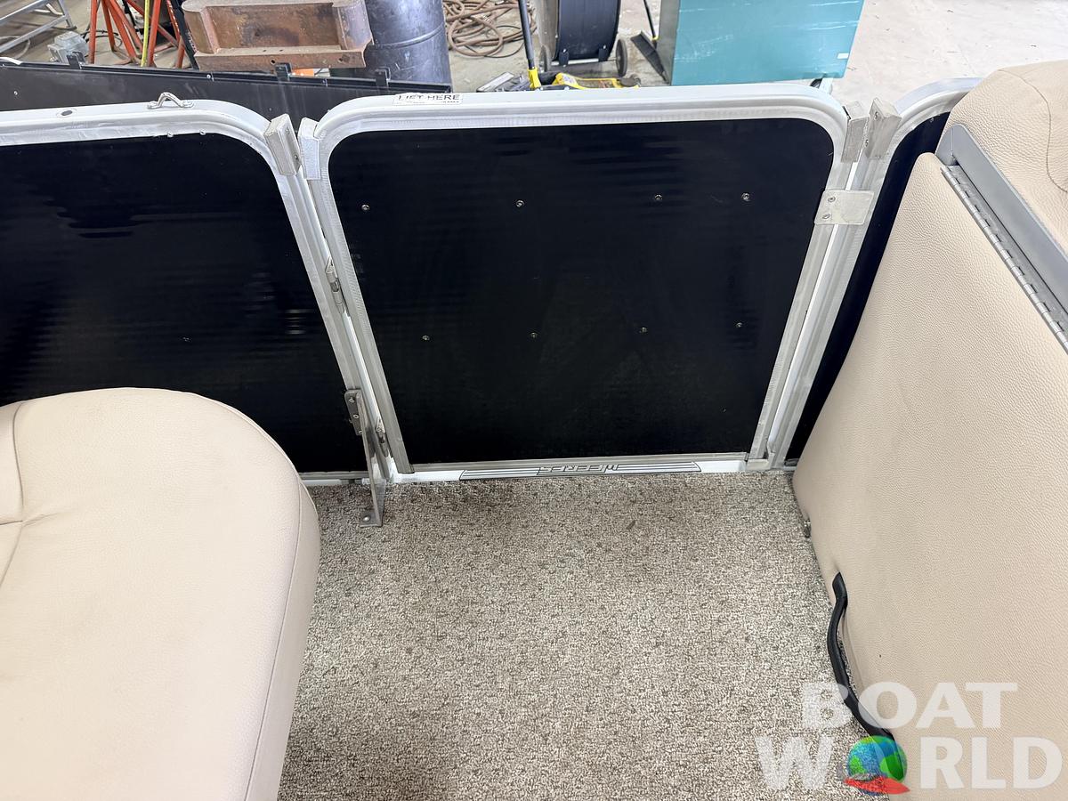 Used 2016 Weeres 220 Legacy & 90HP Yamaha 4Stroke -$19,995
