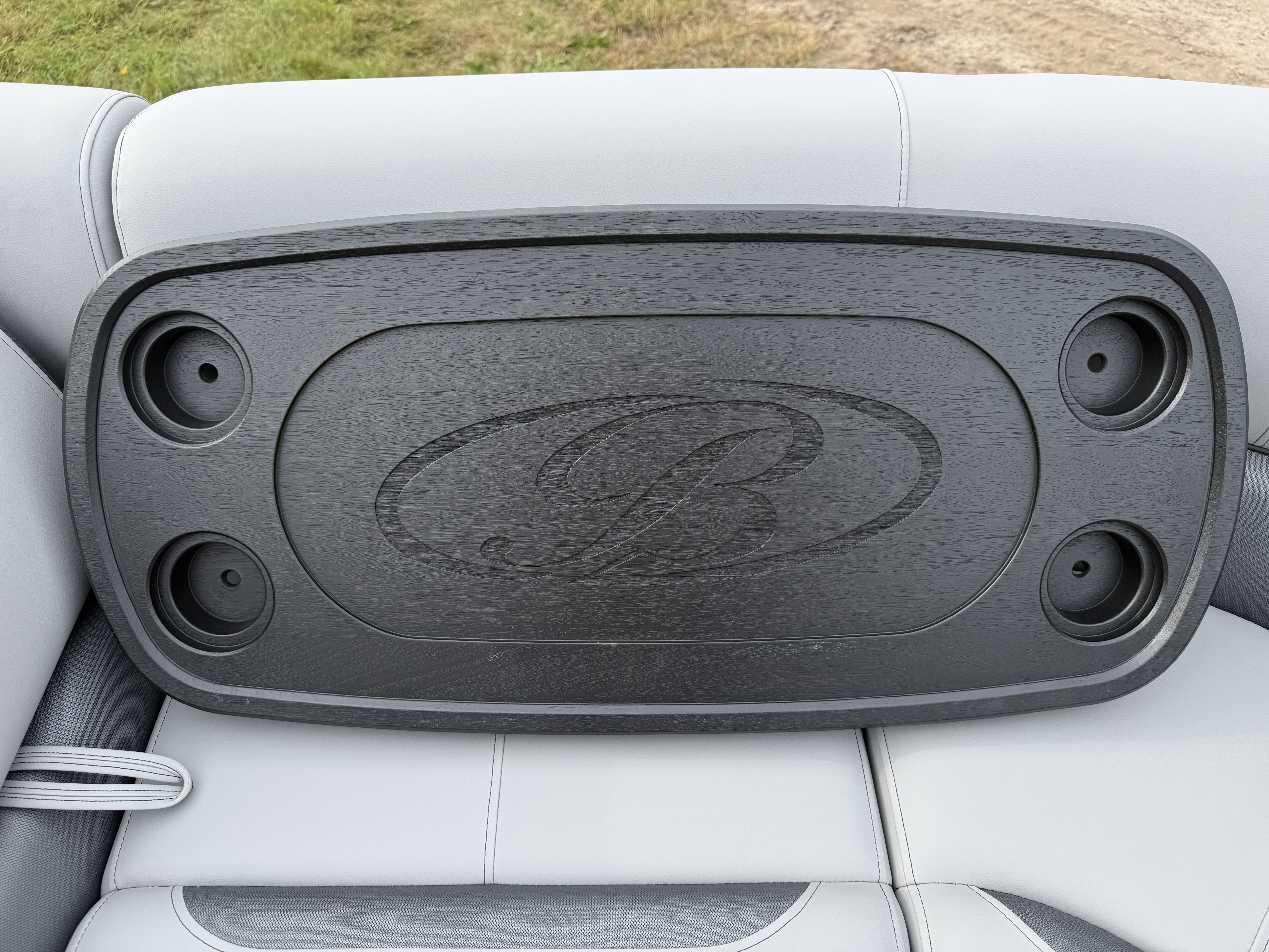 2025 Bentley Pontoons Legacy 200 Swingback