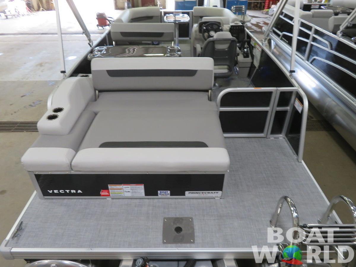 2025 Princecraft Vectra 21 RL Dinette Swingback Pontoon & Mercury 4-Stroke EFI