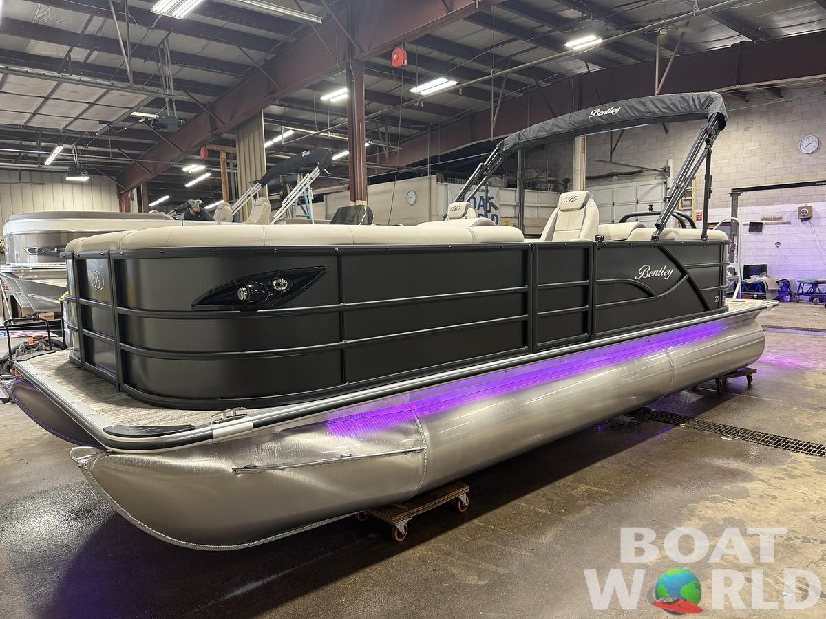 2027 Bentley Legacy 220 Navigator Quad Lounge Pontoon $42995
