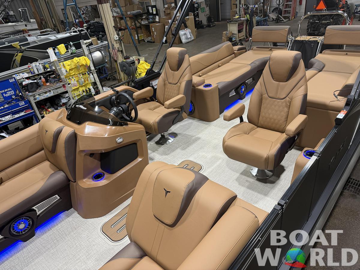 2027 Tahoe LTZ 300HP QLS 2585 Tritoon $71,995