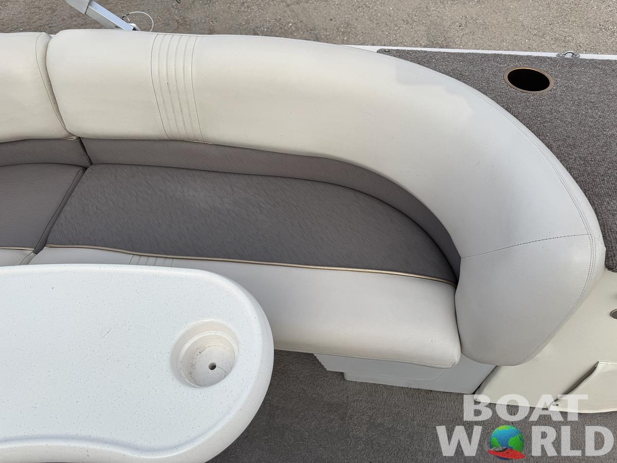 Used 1999 Crestliner 2485 LSI