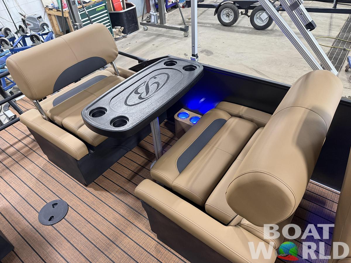 2027 Bentley Legacy 223 QSB Swingback Tritoon $54995