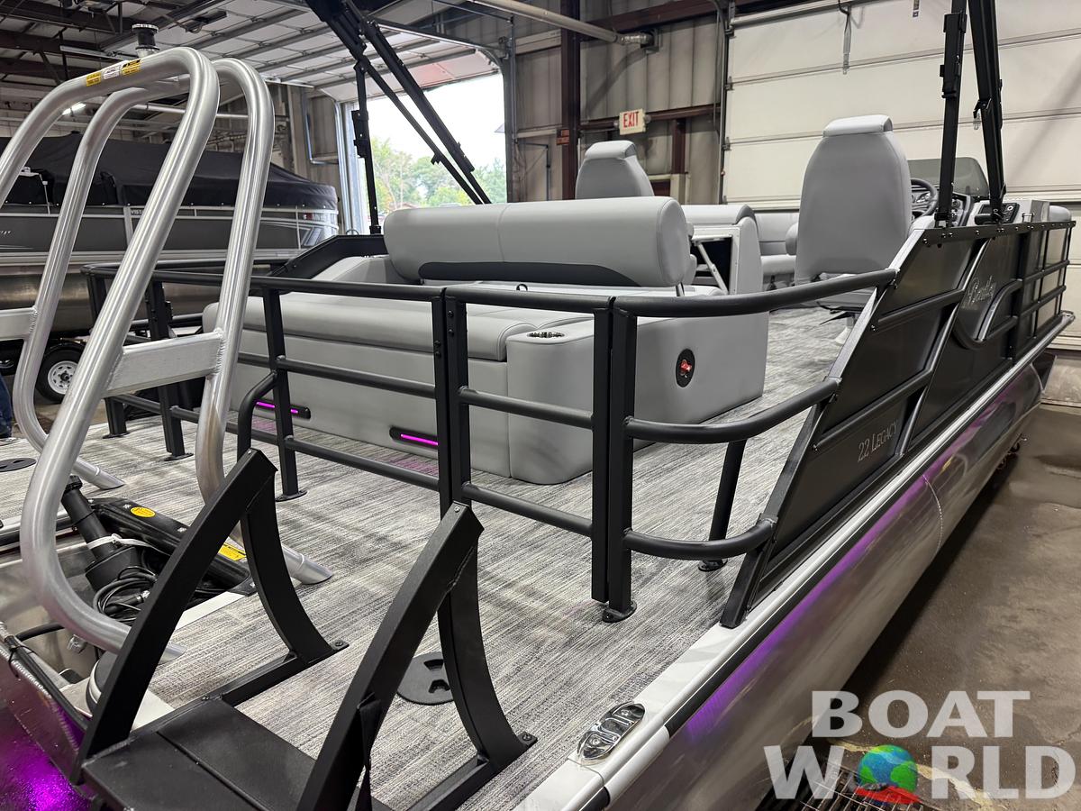 2027 Bentley Legacy 220 Swingback Pontoon $44995