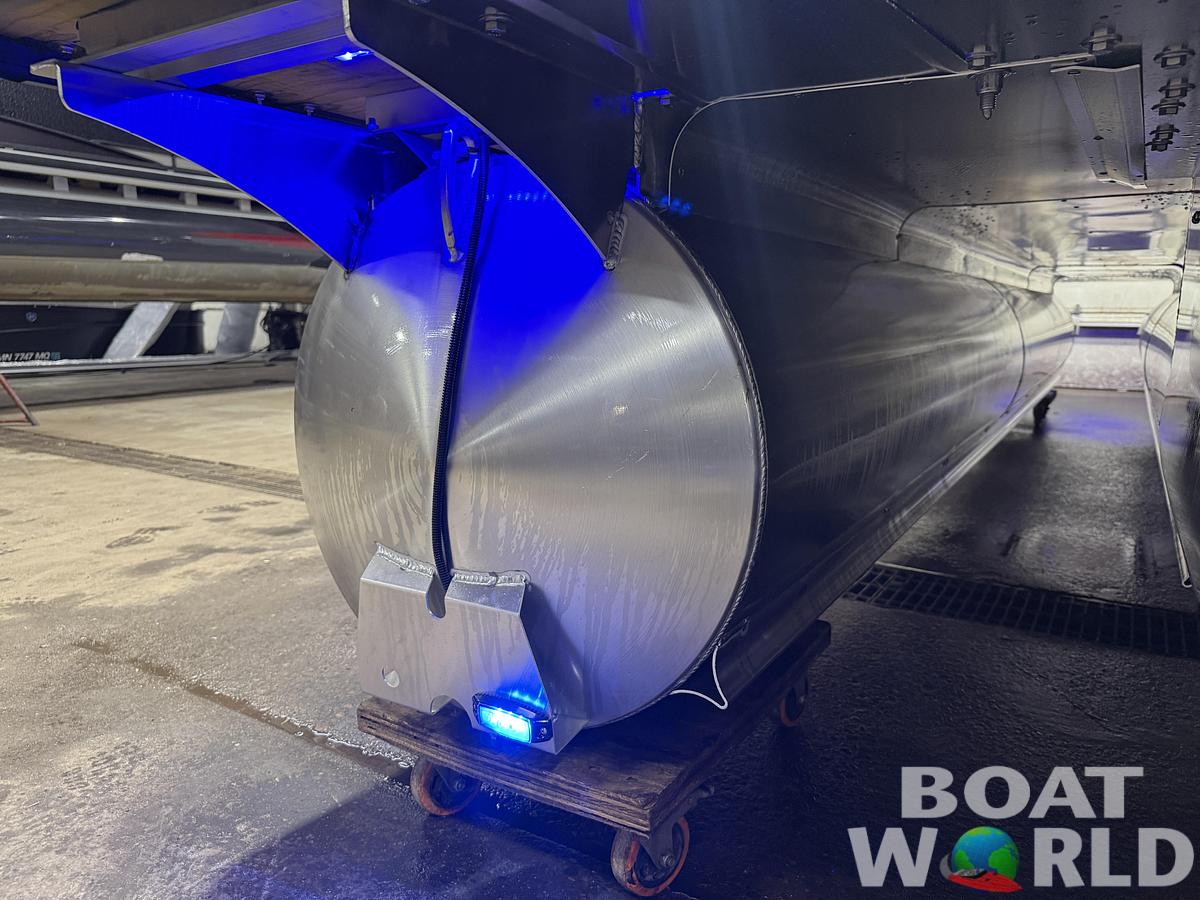 2026 Bentley Elite 223 Admiral Quad Lounge Tritoon $63995