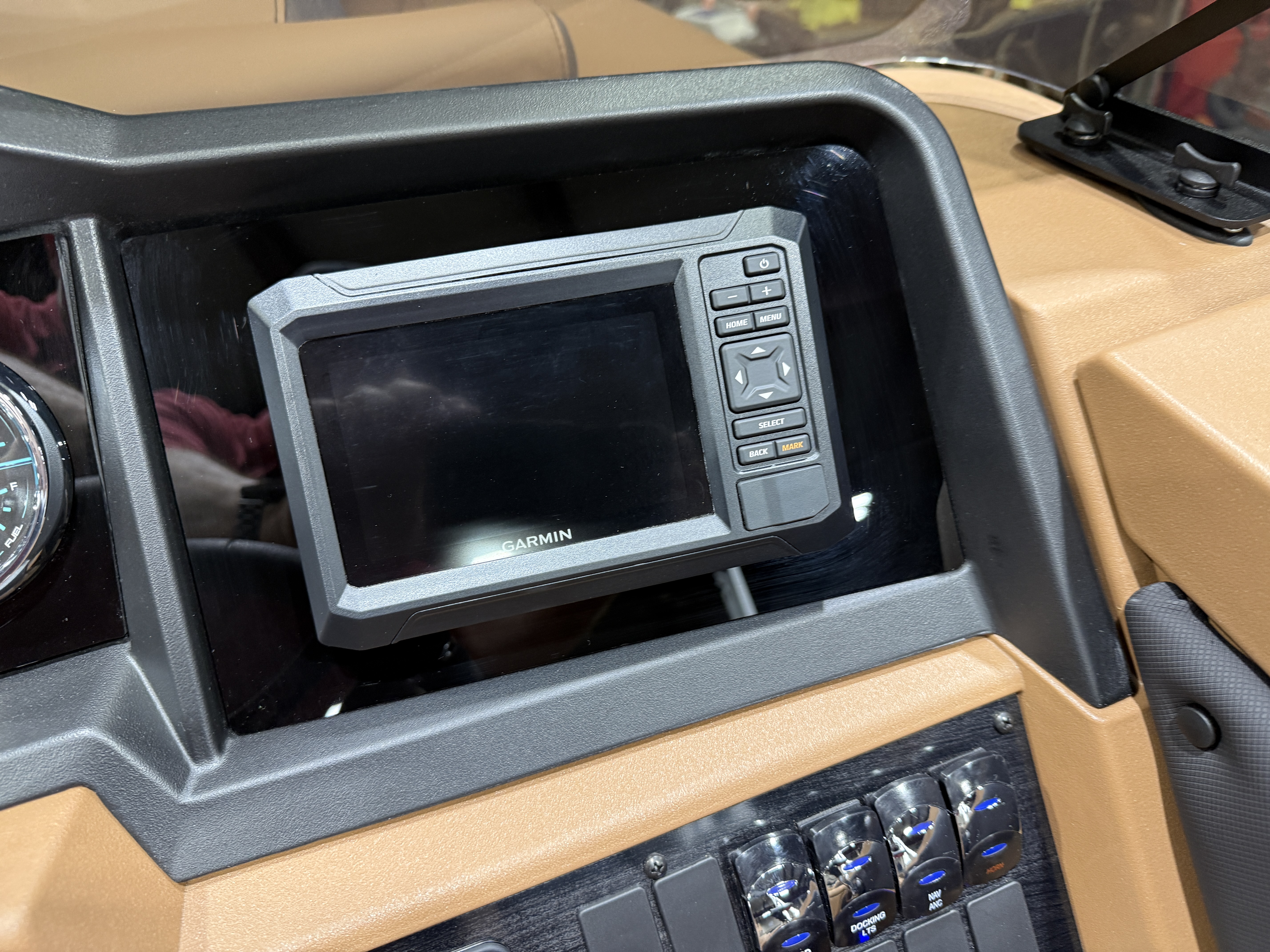 2027 Tahoe LTZ 2385 Elite Cruise & 4-Stroke $42995