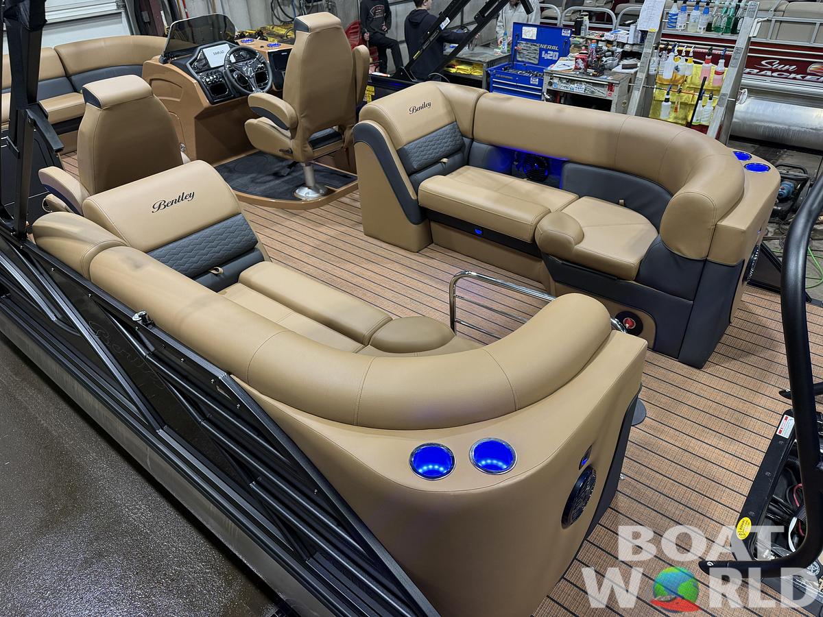 2026 Bentley Elite 223 Admiral Quad Lounge Tritoon $63995