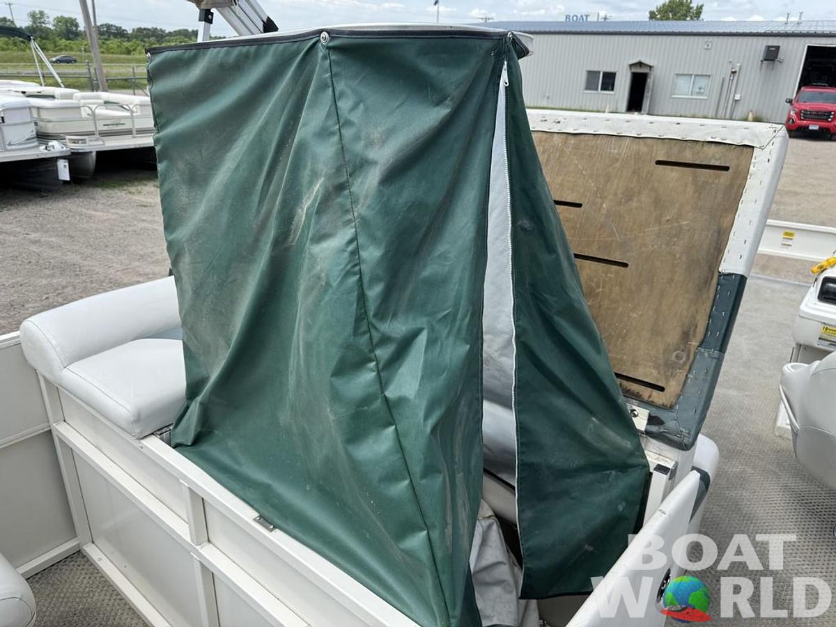 Used 2006 Starcraft Limited 200 4-PT Pontoon