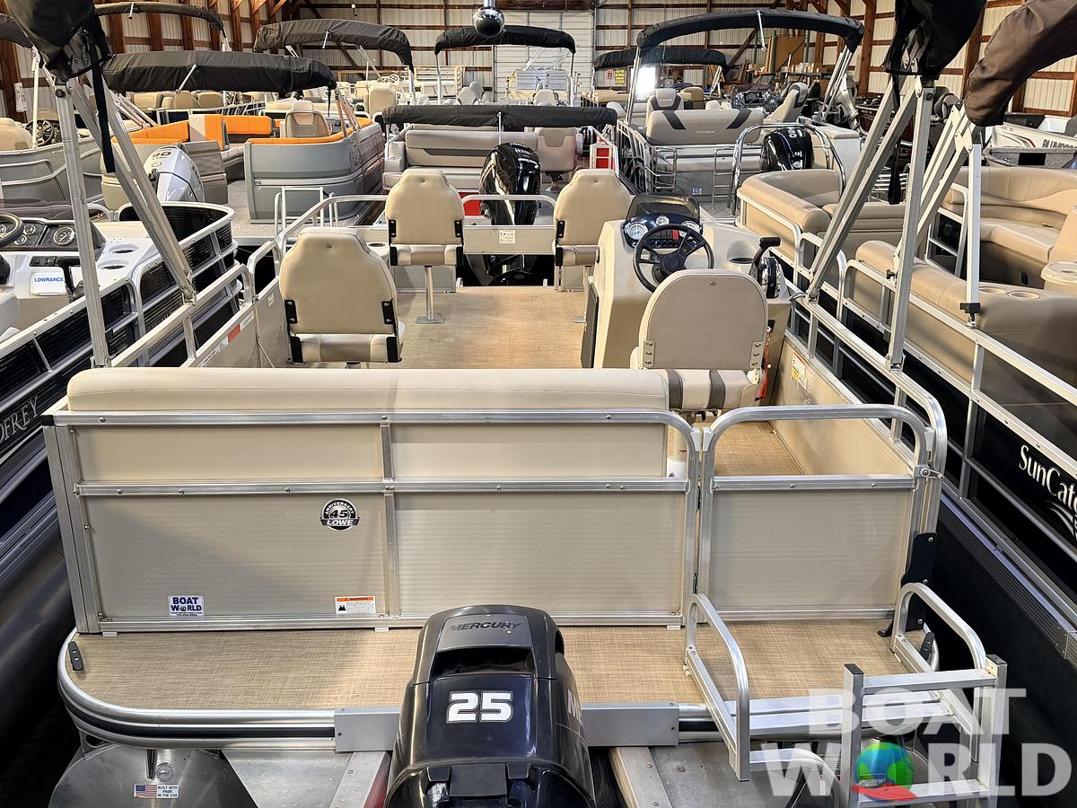 Used 2016 Lowe 162 Fish & Cruise Pontoon