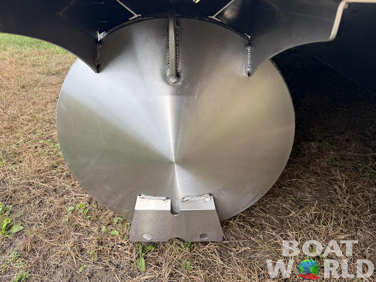 2025 Bentley Pontoons Legacy 200 Swingback