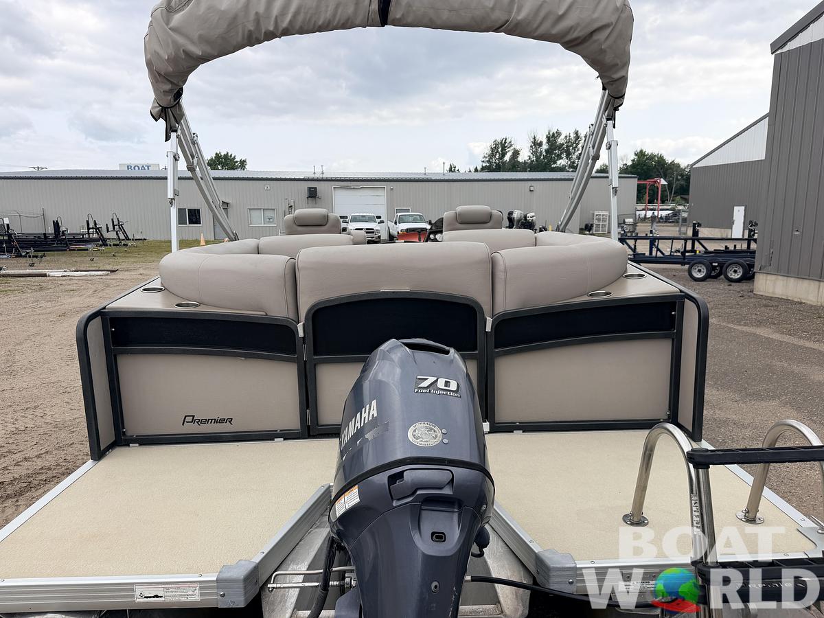 Used 2012 Premier 225 Solaris & 50HP Yamaha 4Stroke -$19,995