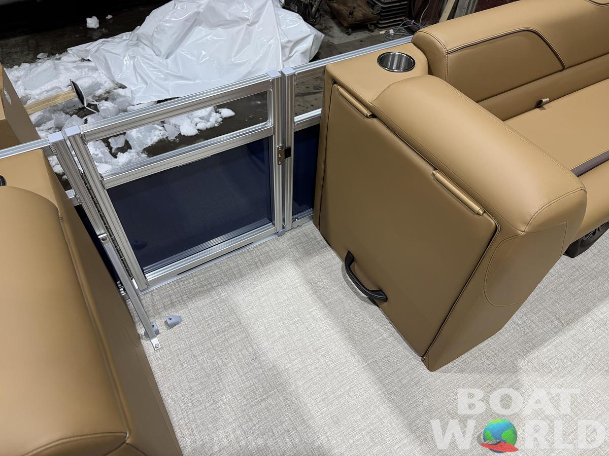 2026 Tahoe Pontoons Sport 2180 Swingback (VRB) 