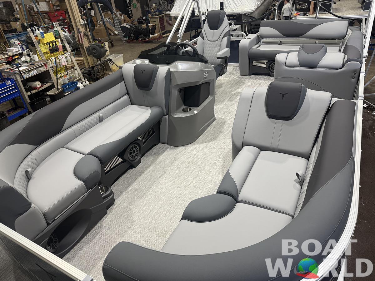 2026 Tahoe Pontoons LTZ 2385 Swingback (VRB) 