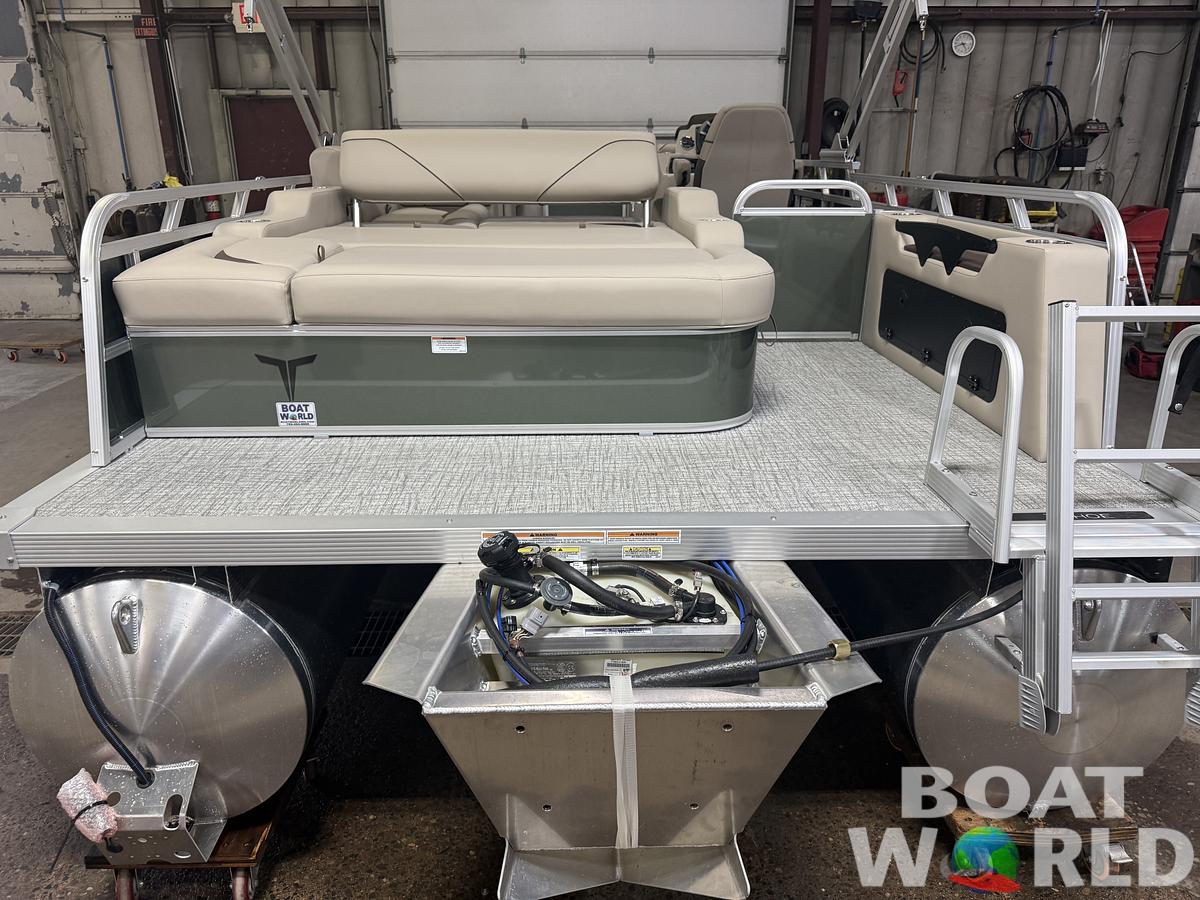 2026 Tahoe Pontoons Sport 2385 Swingback (VRB) & Honda 4-Stroke EFI